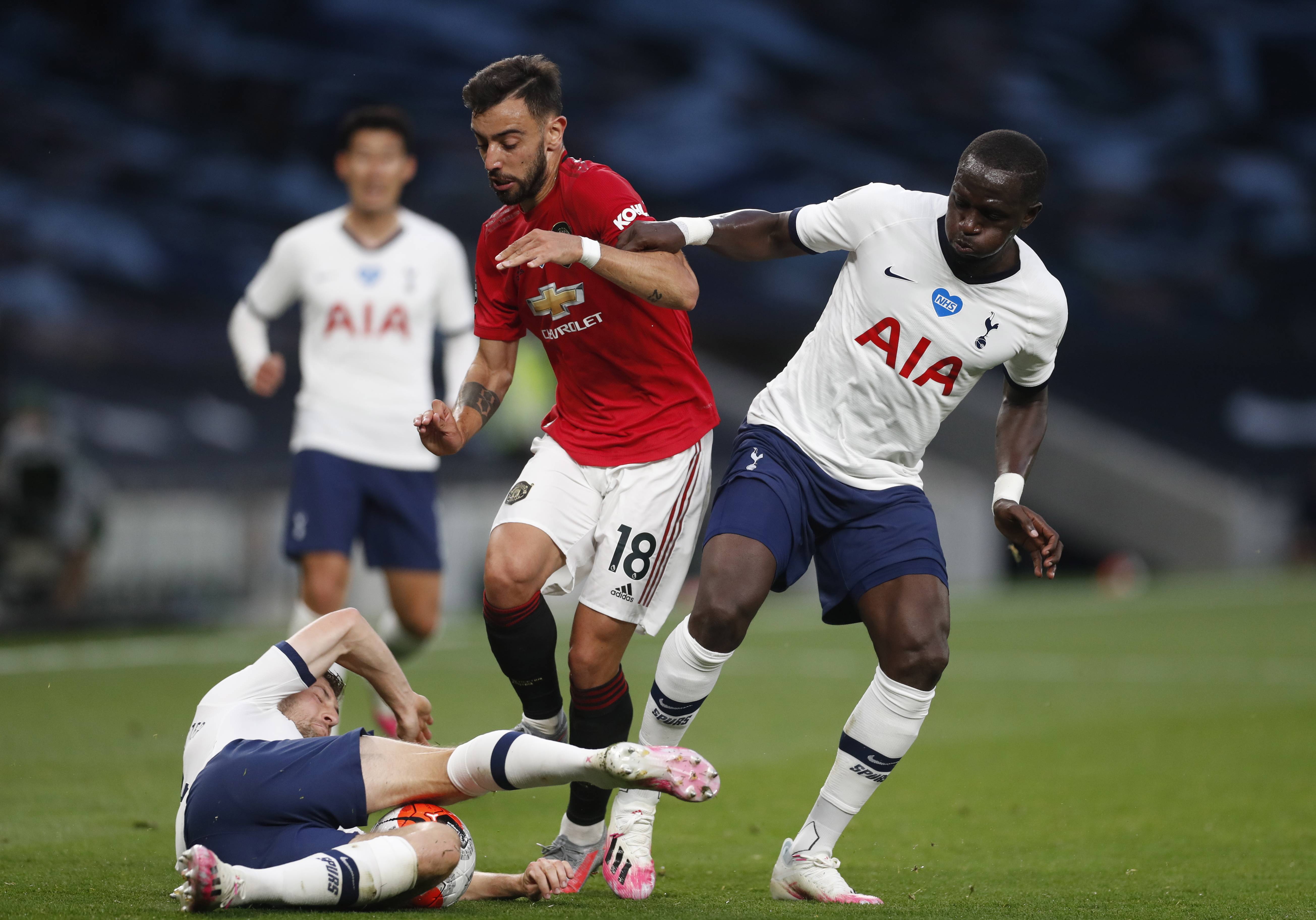 他對三分線 他對三分線