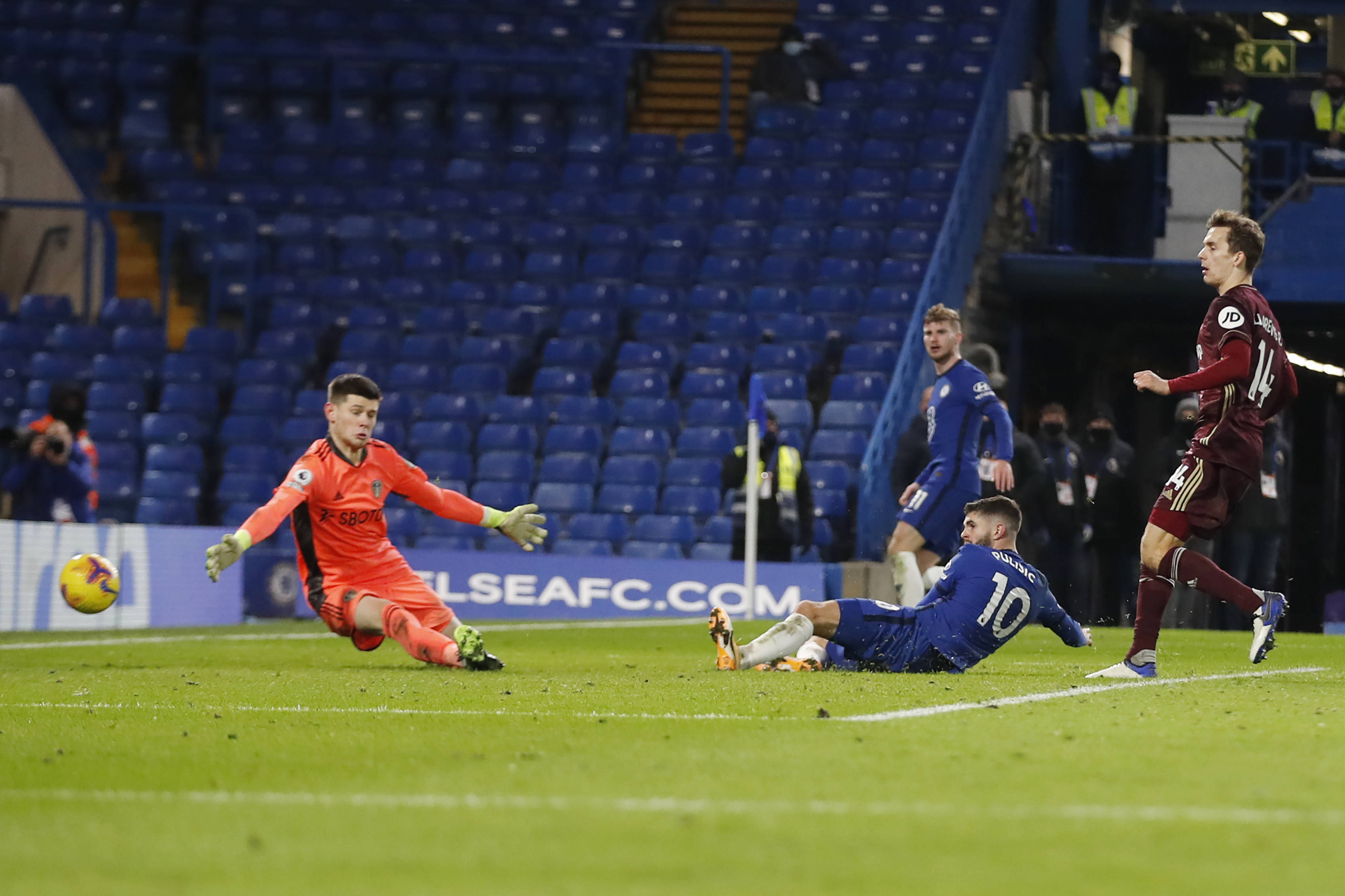 德尼亚强调 德尼亚强调